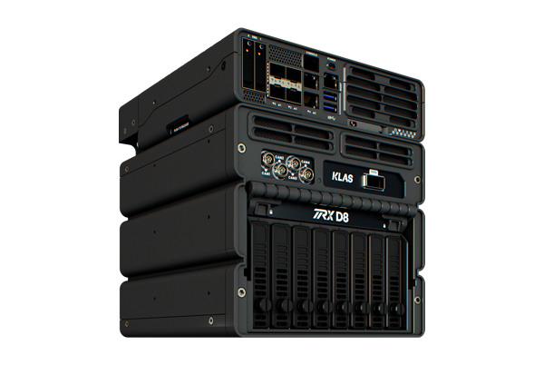 TRX D8 2 0VM4 00300 11 FrontRight no reflect WEB v1 01